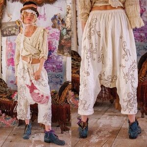 Magnolia Pearl Hand Embroidered Dragon Garçon Trousers